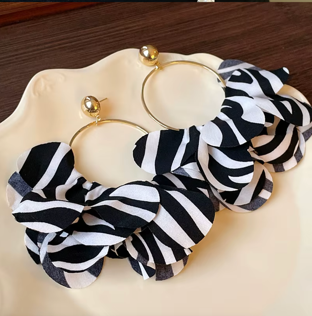 Wild & Classy Earrings (Zebra)